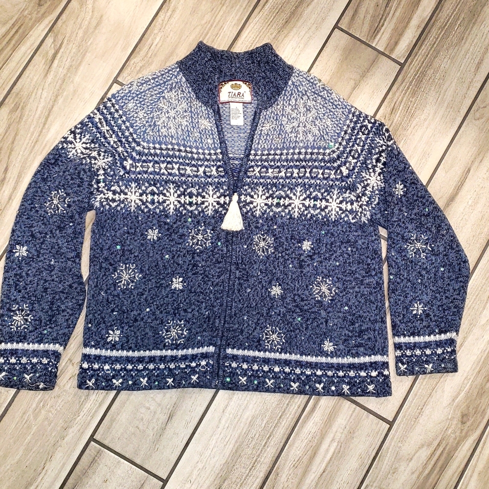 Vintage Embroidered Holiday Tiara zip Sweater.